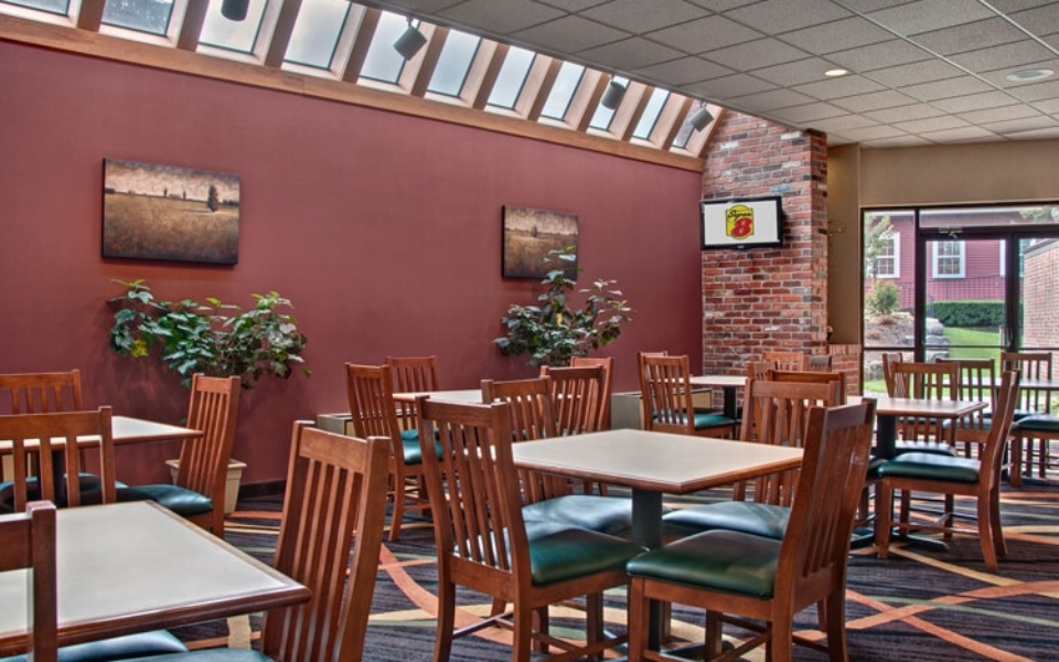 breakfastarea seating 2012