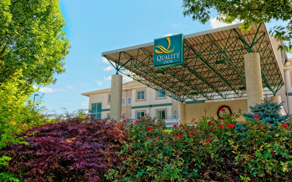 Quality Inn Penn State State College Pa Lion Country Lodging